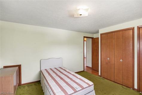 1331 Grant Drive Parma OH 44134