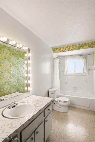 1331 Grant Drive Parma OH 44134