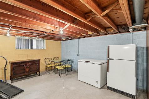 1331 Grant Drive Parma OH 44134