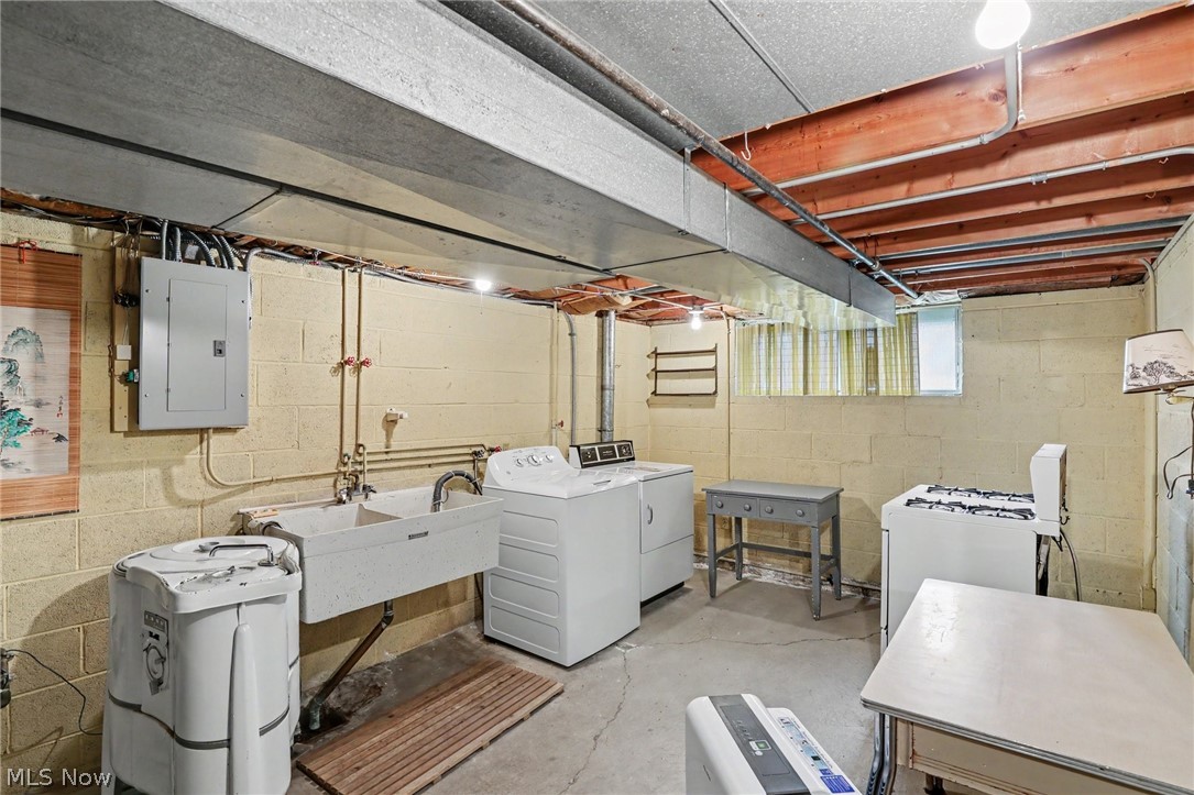 1331 Grant Drive Parma OH 44134