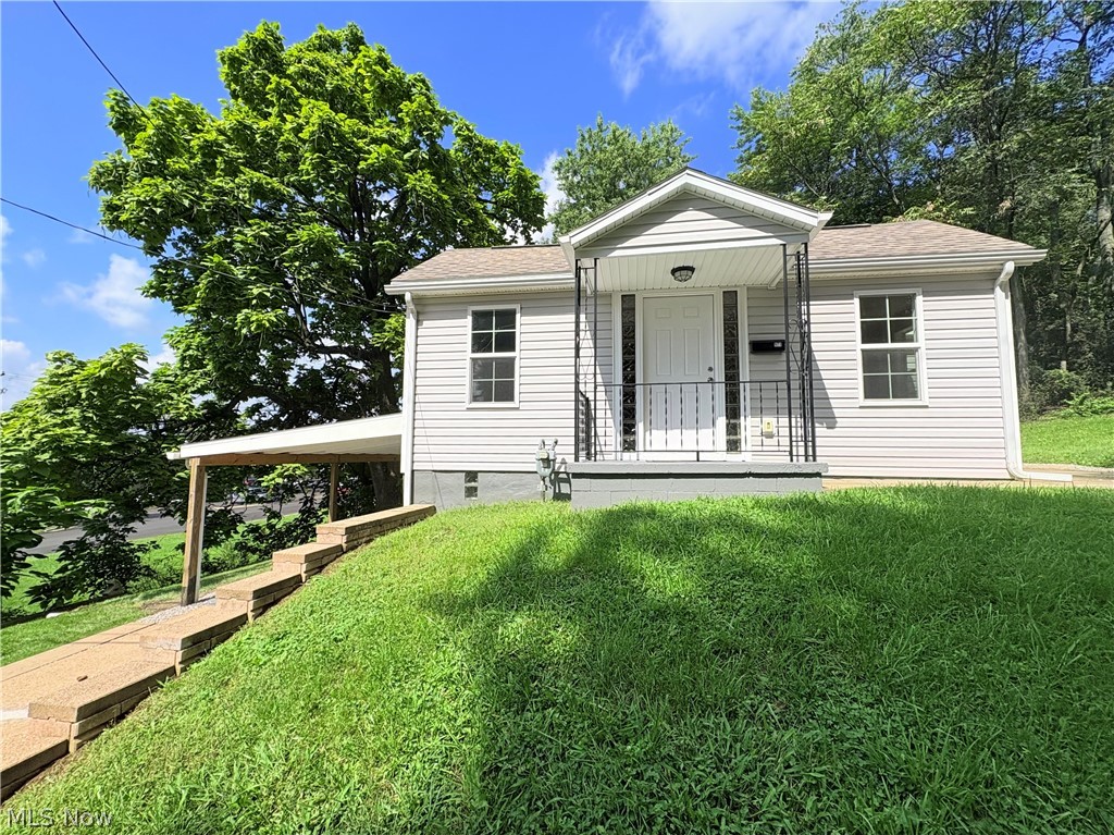 971 Eastman Street Zanesville OH 43701
