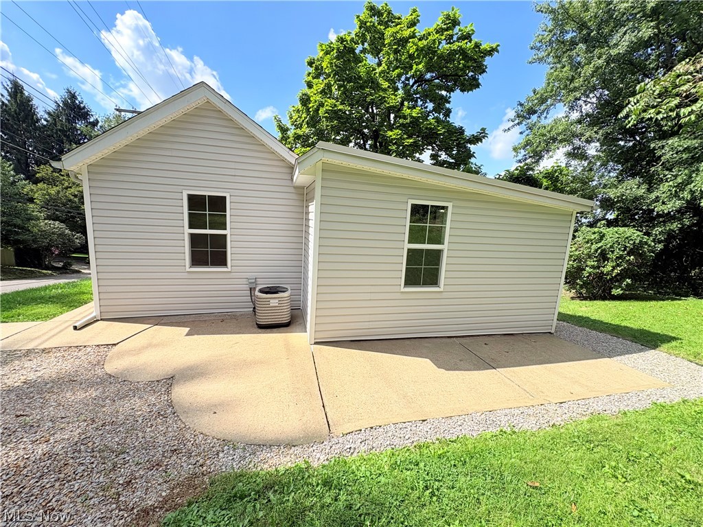 971 Eastman Street Zanesville OH 43701