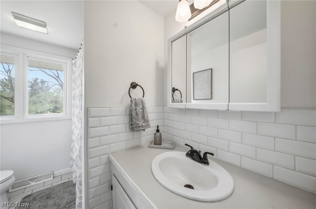 17414 Bennett Road North Royalton OH 44133