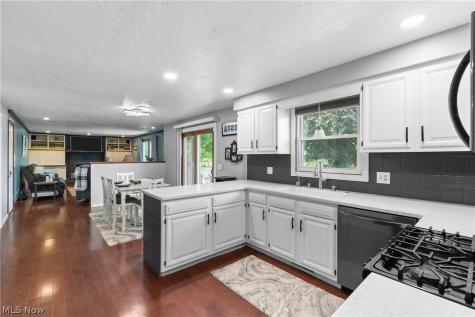 6753 Firestone Road NE Canton OH 44721