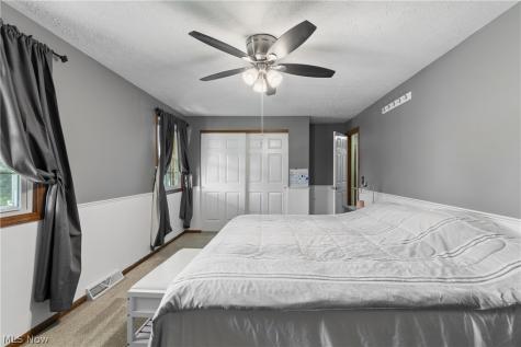 6753 Firestone Road NE Canton OH 44721