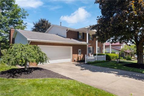 6753 Firestone Road NE Canton OH 44721