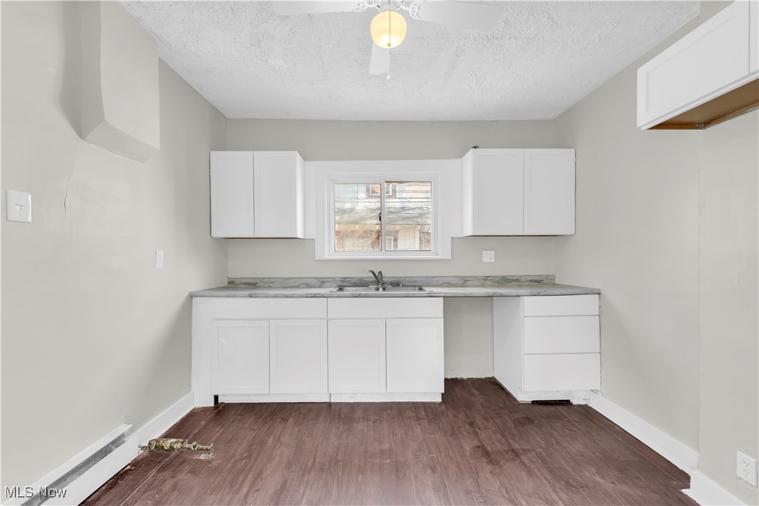 908 Stadelman Avenue Akron OH 44320