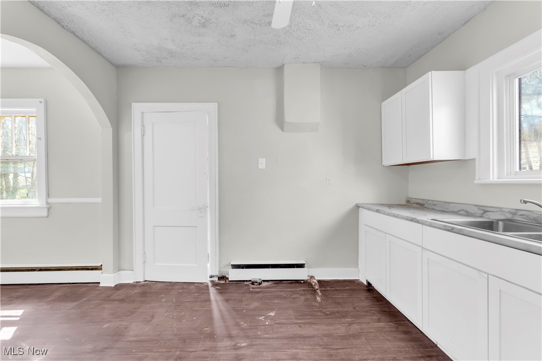 908 Stadelman Avenue Akron OH 44320
