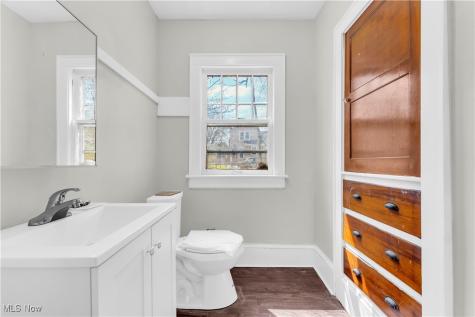 908 Stadelman Avenue Akron OH 44320