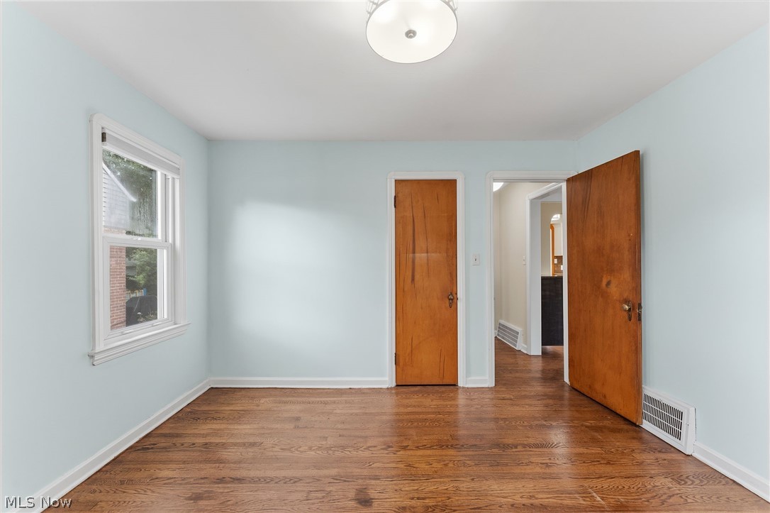 1527 Oakmount Road South Euclid OH 44121