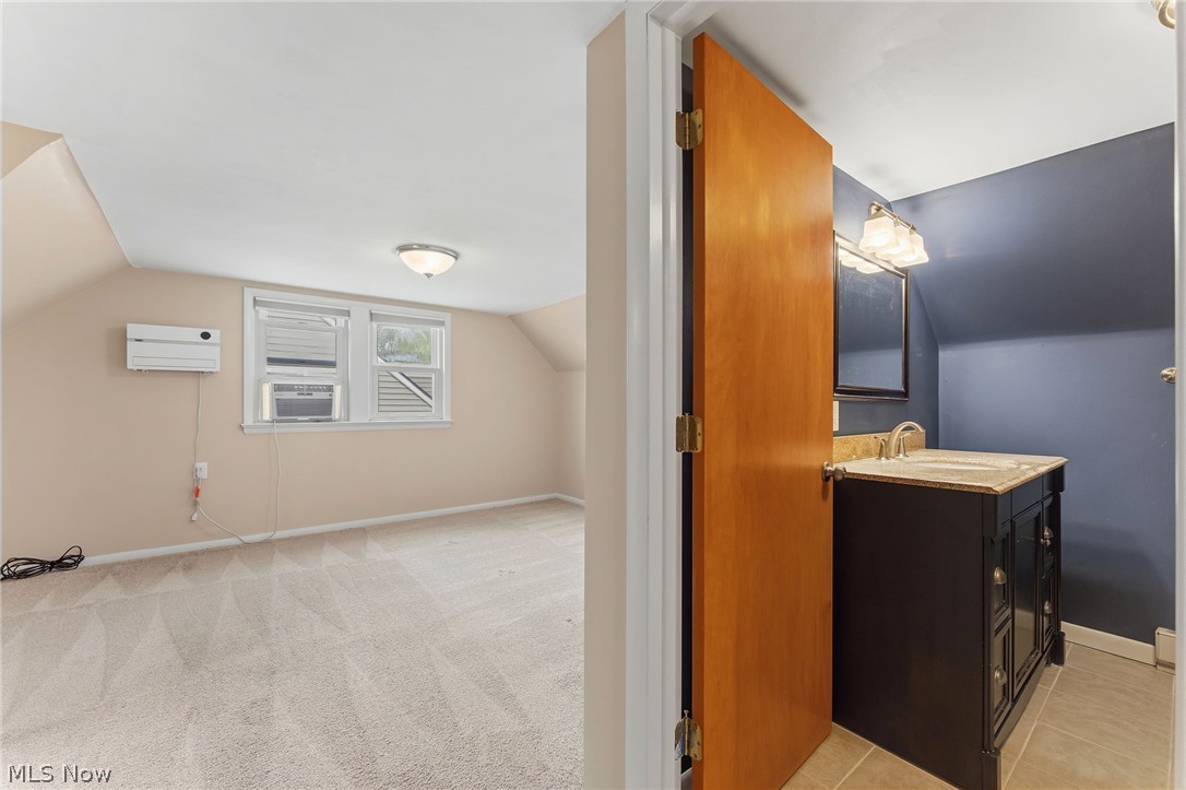 1527 Oakmount Road South Euclid OH 44121