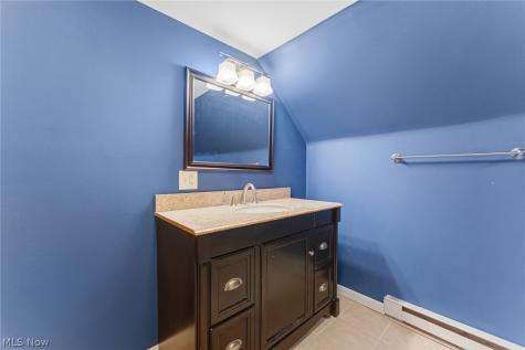1527 Oakmount Road South Euclid OH 44121