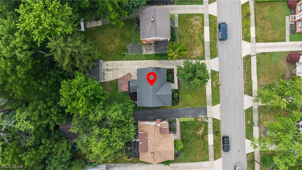 1527 Oakmount Road South Euclid OH 44121