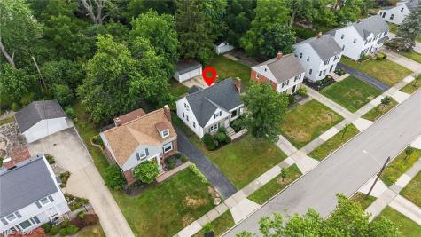 1527 Oakmount Road South Euclid OH 44121