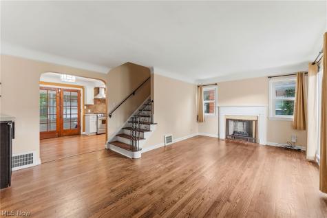 1527 Oakmount Road South Euclid OH 44121