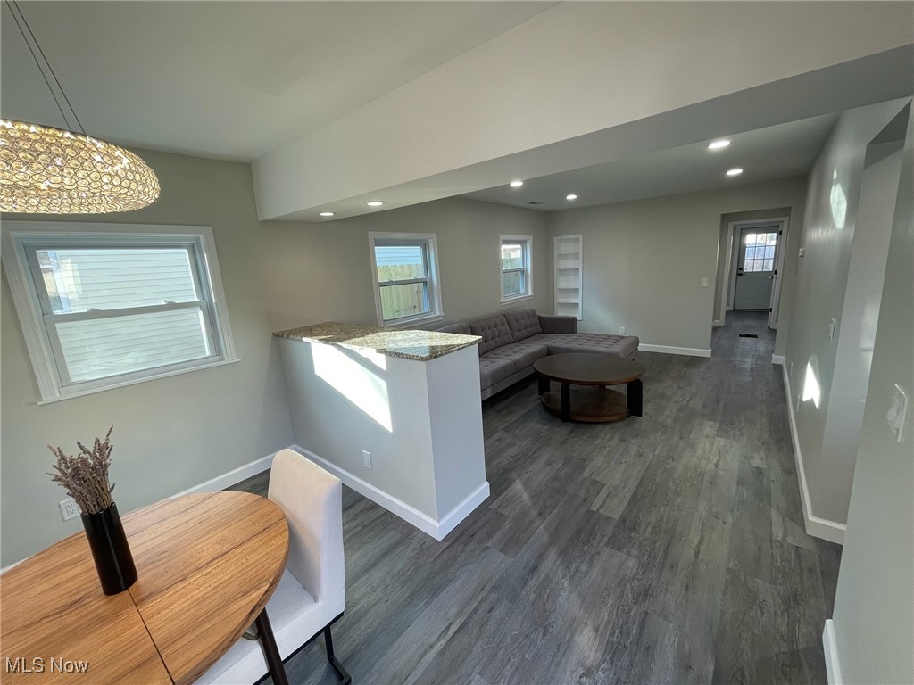 14708 Delaware Avenue Lakewood OH 44107