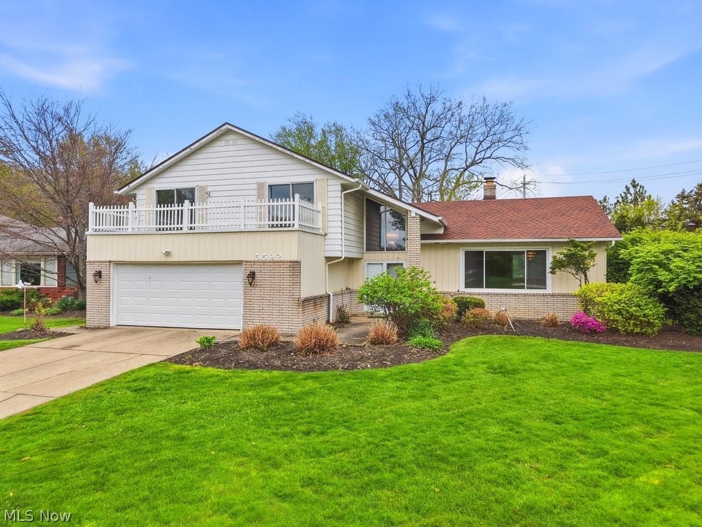 5592 Kilbourne Drive Lyndhurst OH 44124