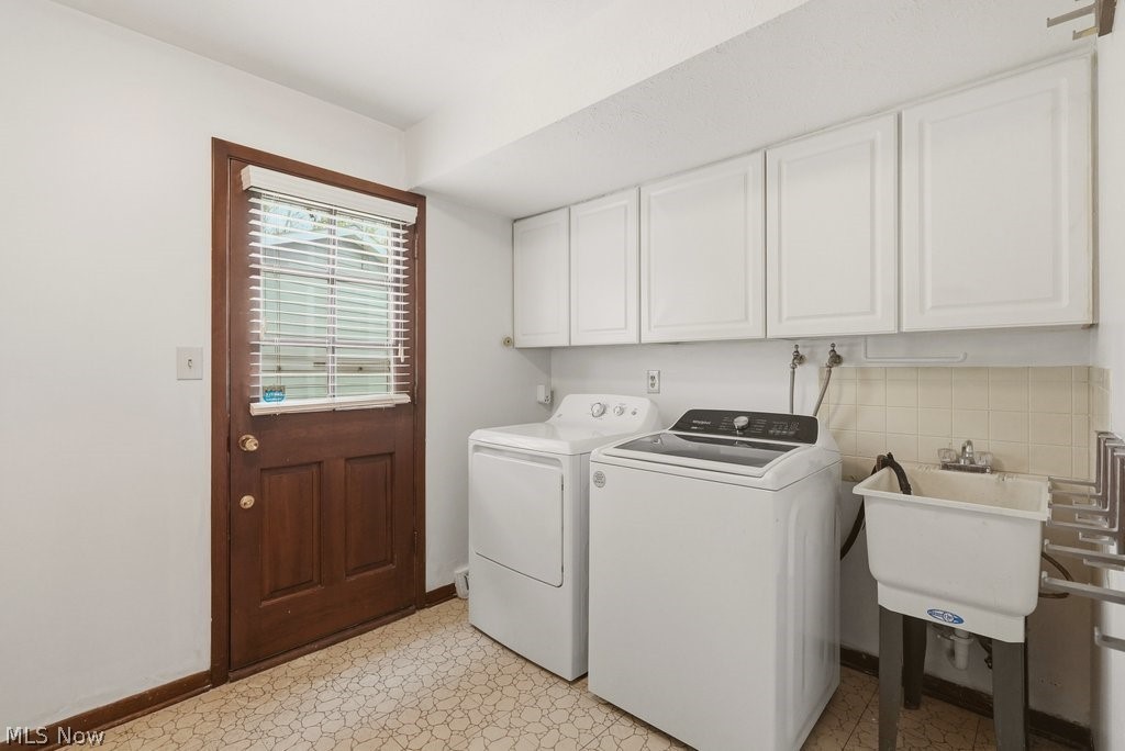 5592 Kilbourne Drive Lyndhurst OH 44124