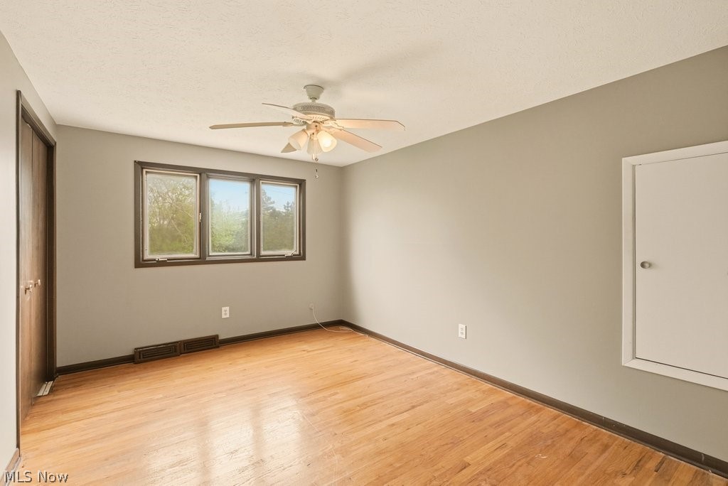 5592 Kilbourne Drive Lyndhurst OH 44124