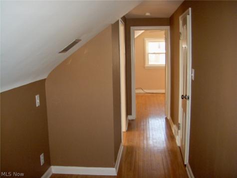 1219 24th Street NE Canton OH 44714
