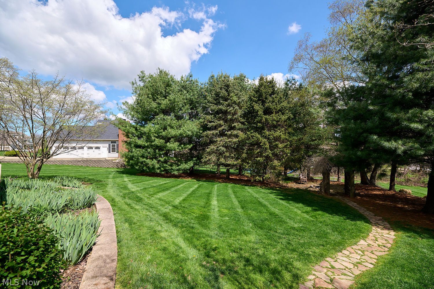 4463 Swan Lake Drive Copley OH 44321