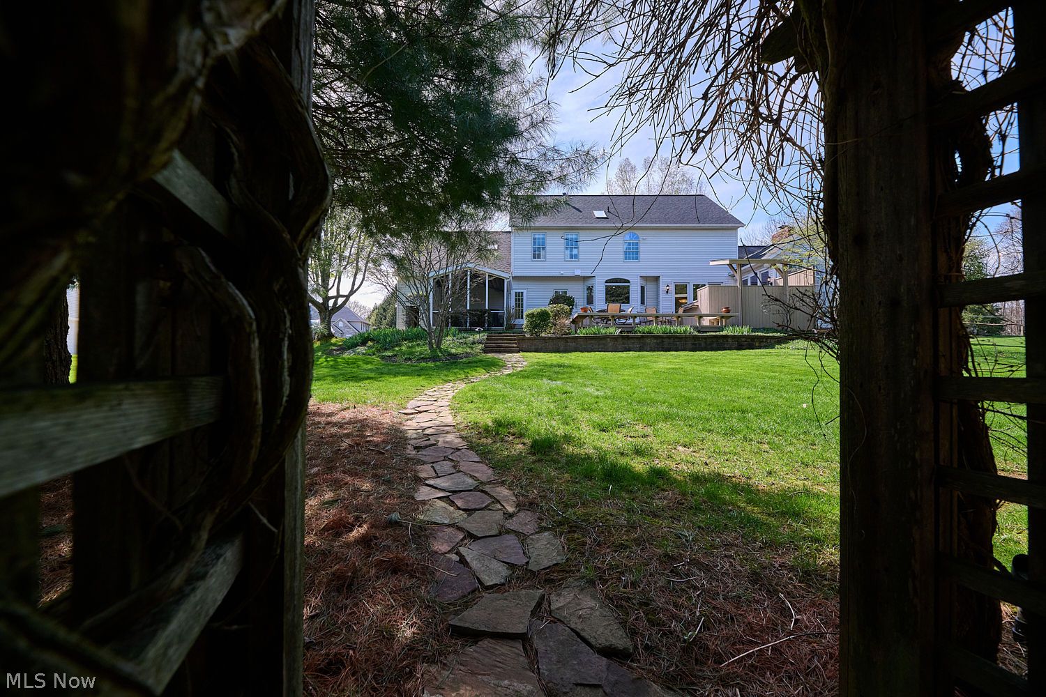 4463 Swan Lake Drive Copley OH 44321