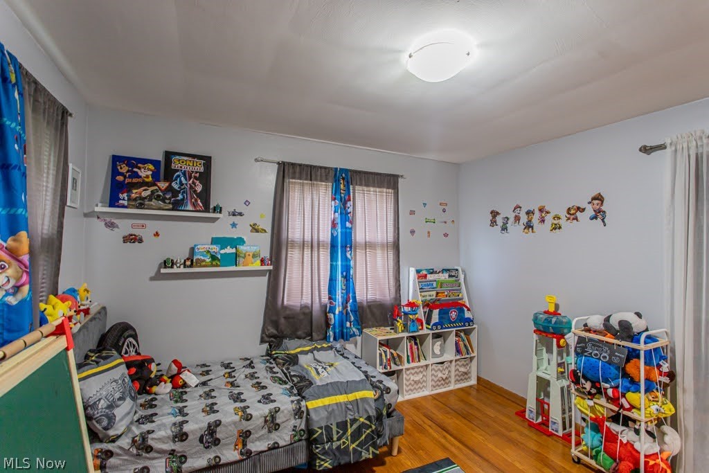 922 Nancy Avenue Niles OH 44446