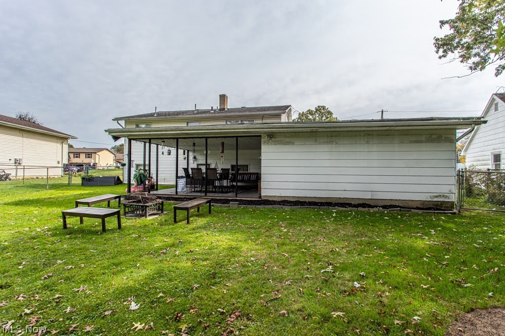 922 Nancy Avenue Niles OH 44446