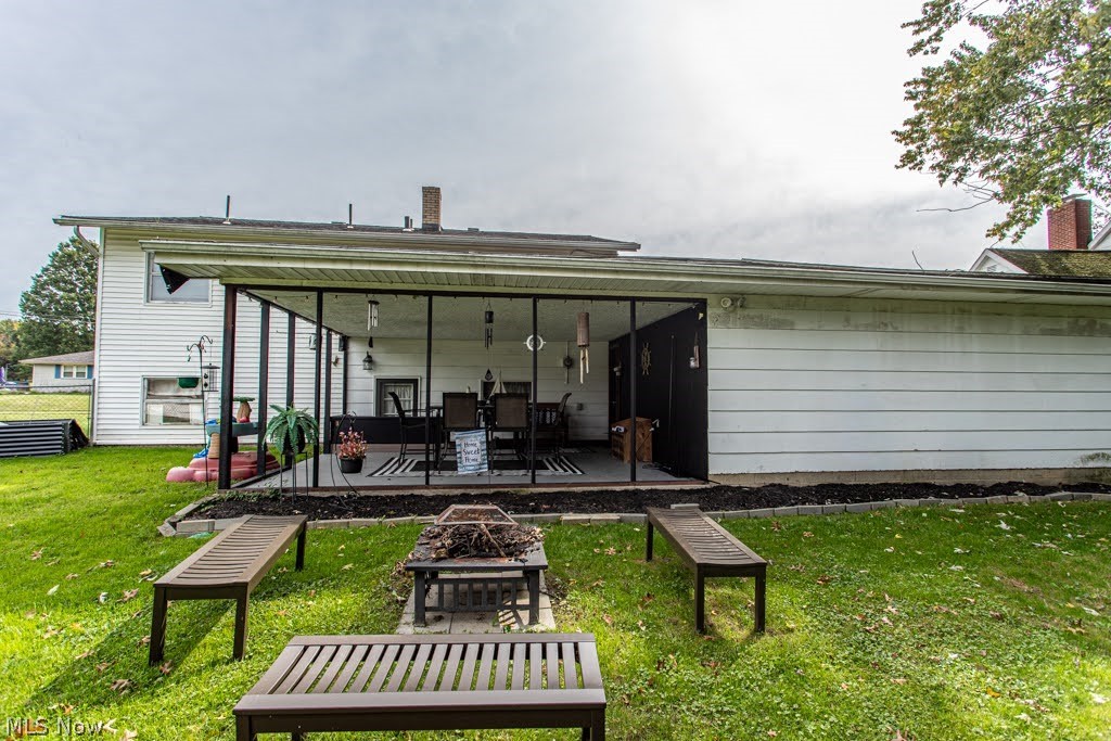 922 Nancy Avenue Niles OH 44446