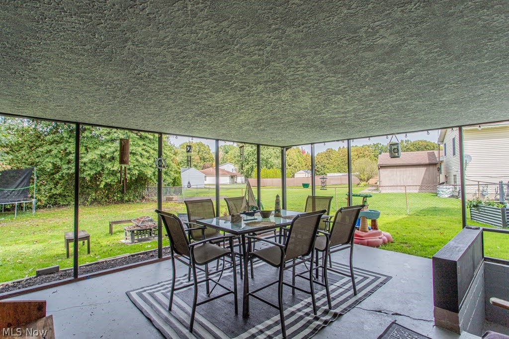922 Nancy Avenue Niles OH 44446
