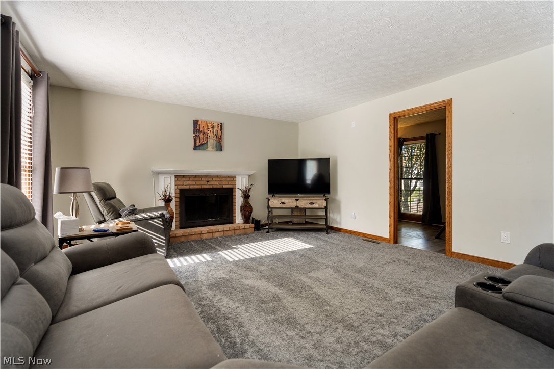 8238 N Casswell Circle NW North Canton OH 44720