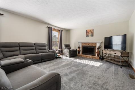 8238 N Casswell Circle NW North Canton OH 44720