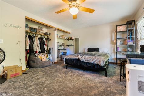 8238 N Casswell Circle NW North Canton OH 44720