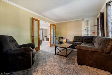 8238 N Casswell Circle NW North Canton OH 44720