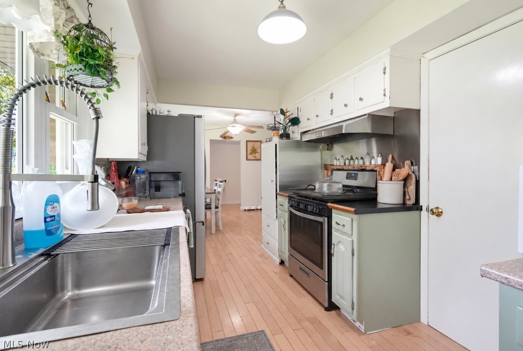 10047 York Road North Royalton OH 44133