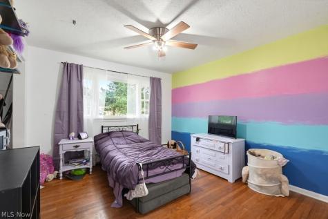 10047 York Road North Royalton OH 44133
