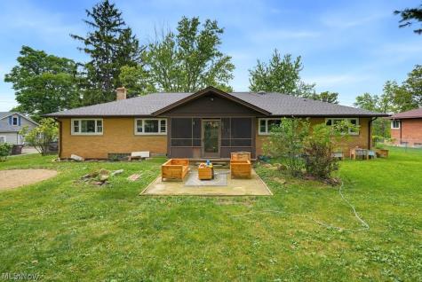 10047 York Road North Royalton OH 44133