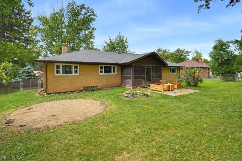 10047 York Road North Royalton OH 44133