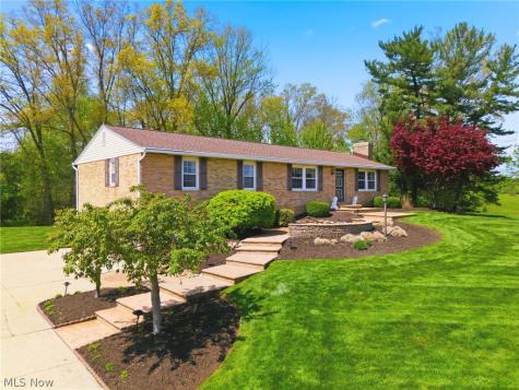 8285 Southwood Drive NW North Canton OH 44720
