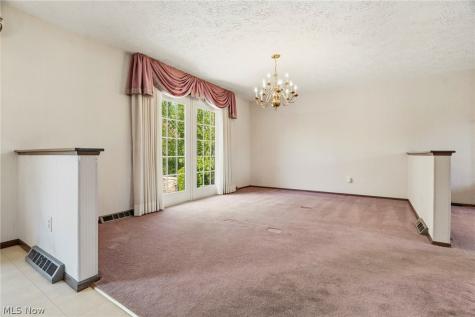 8285 Southwood Drive NW North Canton OH 44720