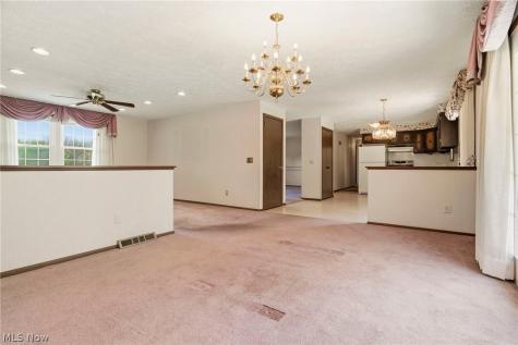 8285 Southwood Drive NW North Canton OH 44720