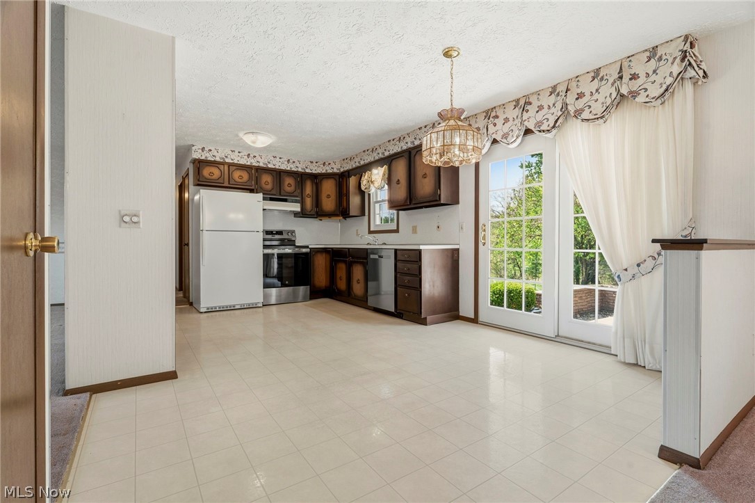 8285 Southwood Drive NW North Canton OH 44720