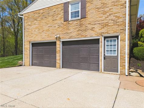 8285 Southwood Drive NW North Canton OH 44720