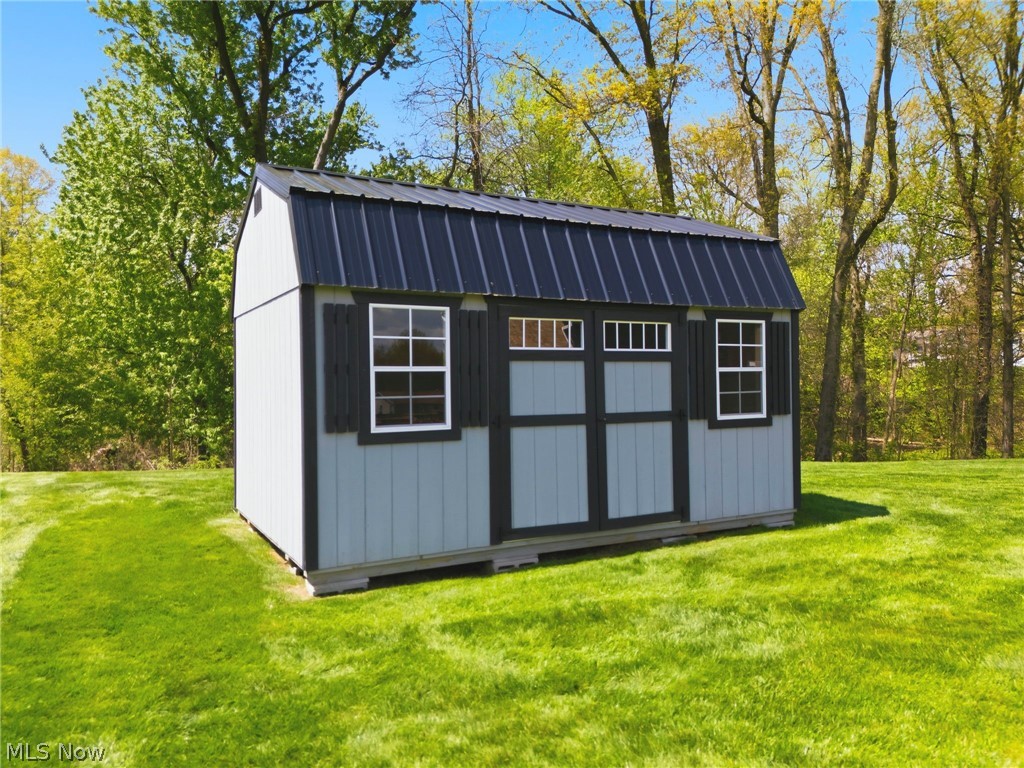 8285 Southwood Drive NW North Canton OH 44720