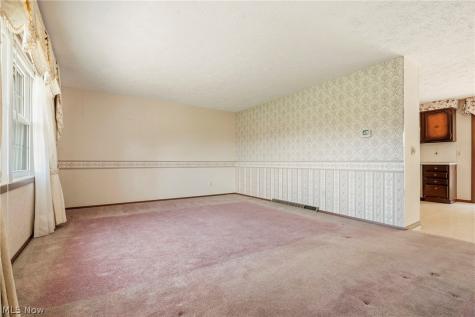 8285 Southwood Drive NW North Canton OH 44720