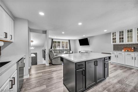 912 Wimbleton Drive Medina OH 44256