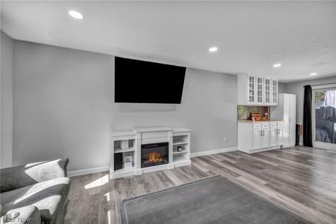 912 Wimbleton Drive Medina OH 44256