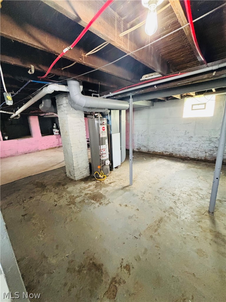 517 East Avenue Akron OH 44320