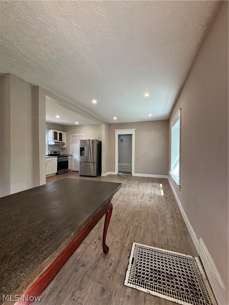 517 East Avenue Akron OH 44320