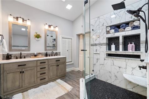 443 Merriman Road Akron OH 44303